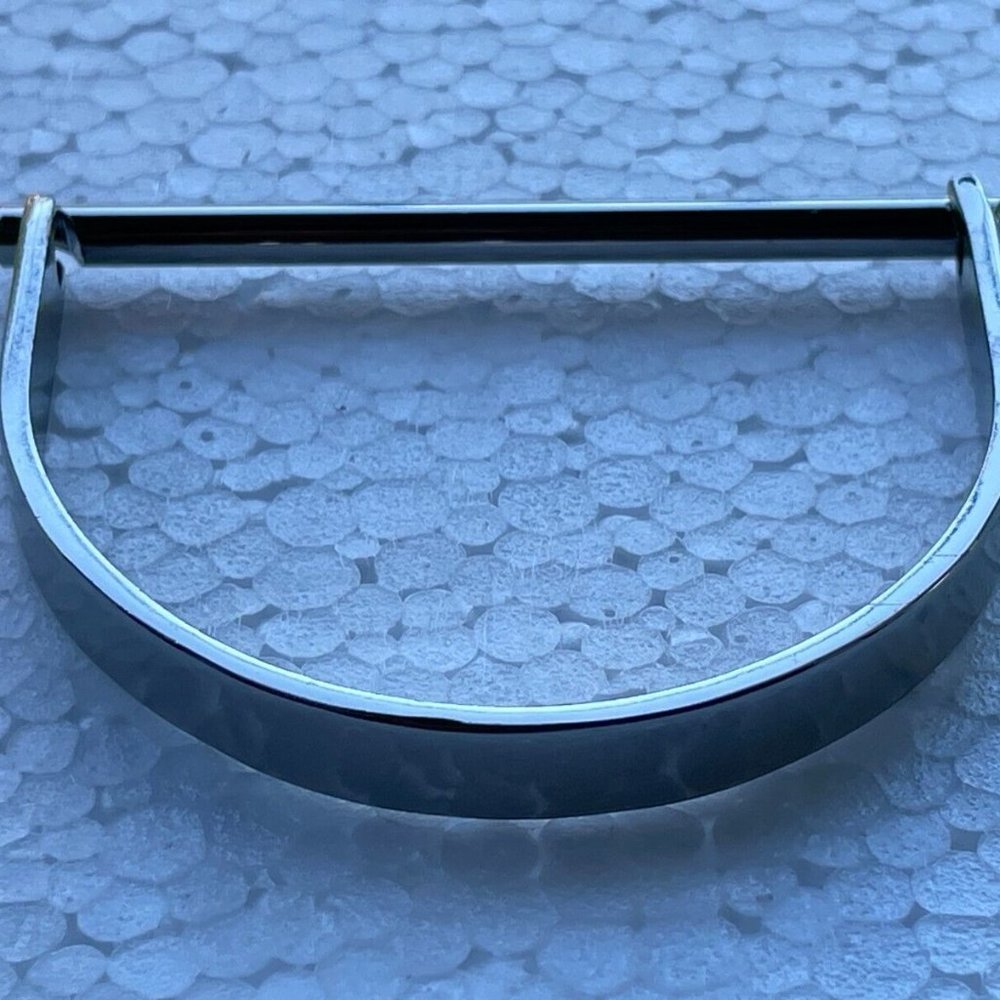 Bracelet Silver Tone Metal Fashion Jewelry Cuff Style Wrist Band New
